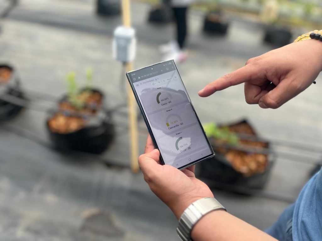 Plataforma de analítica para interpretar datos de agricultura de precisión en arándanos